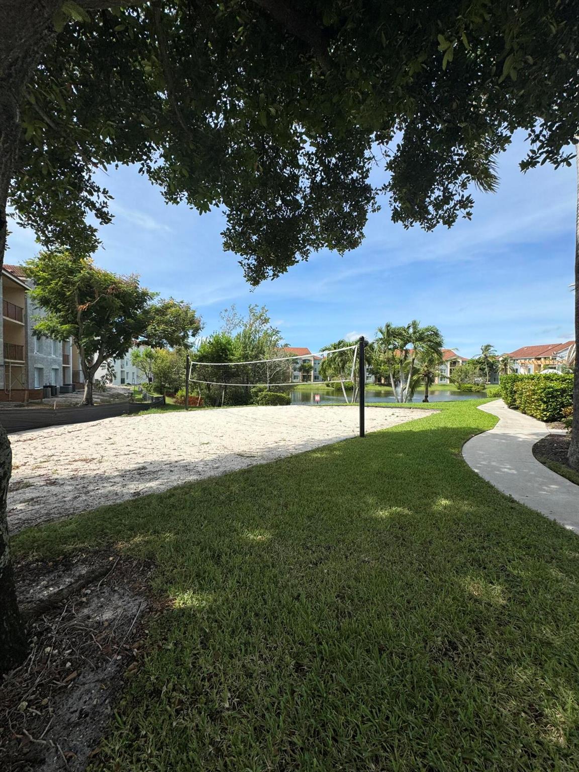 719 Villa Circle 719