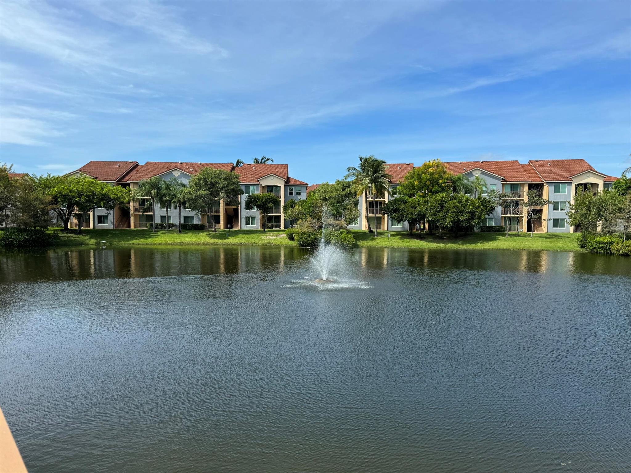 719 Villa Circle 719