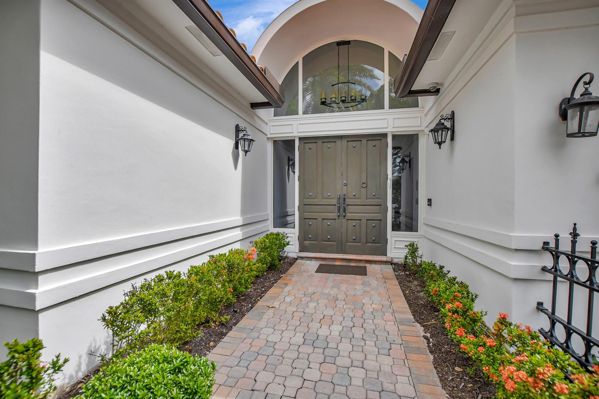 21298 Harrow Court