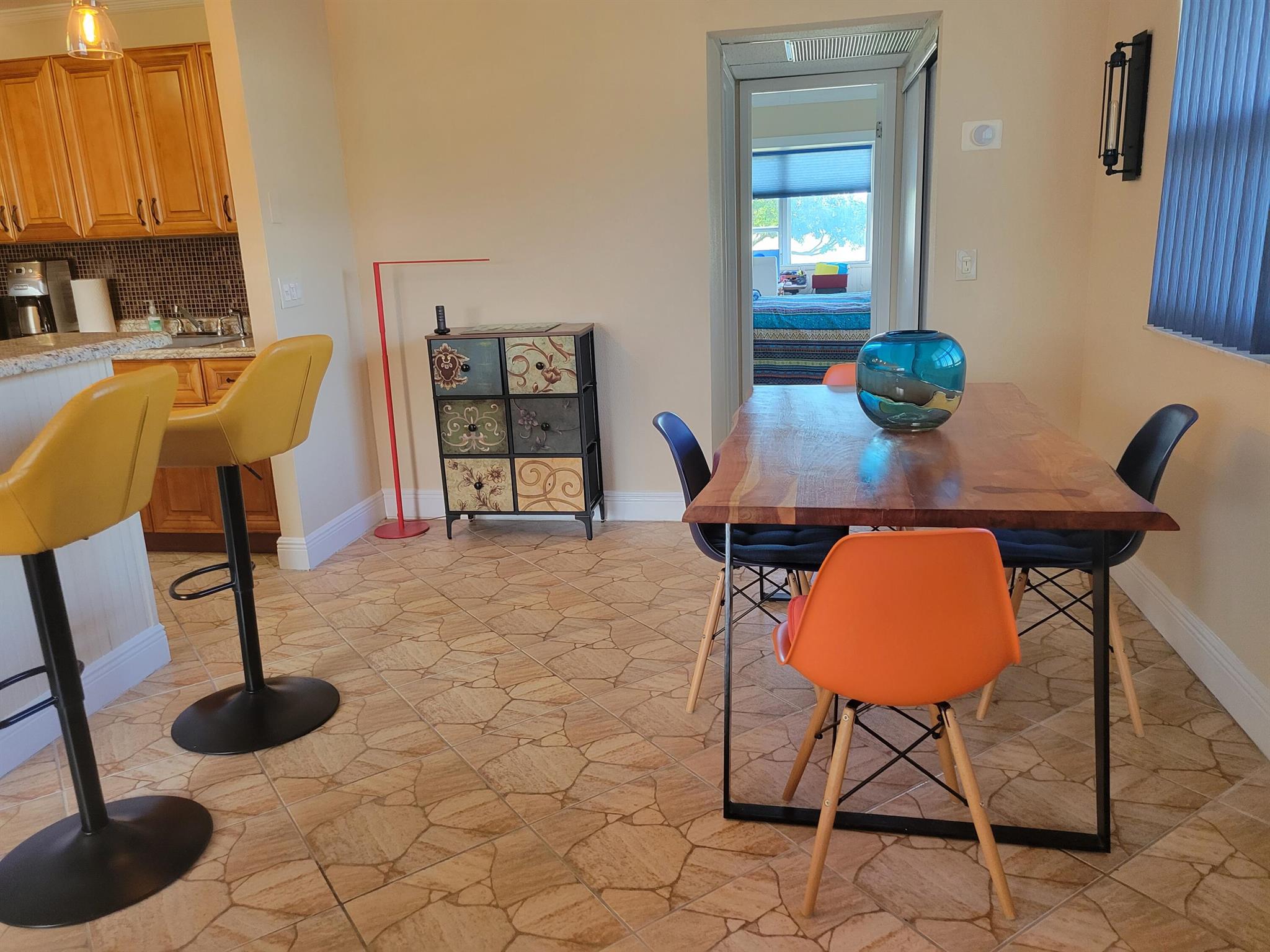 274 Tuscany E 274