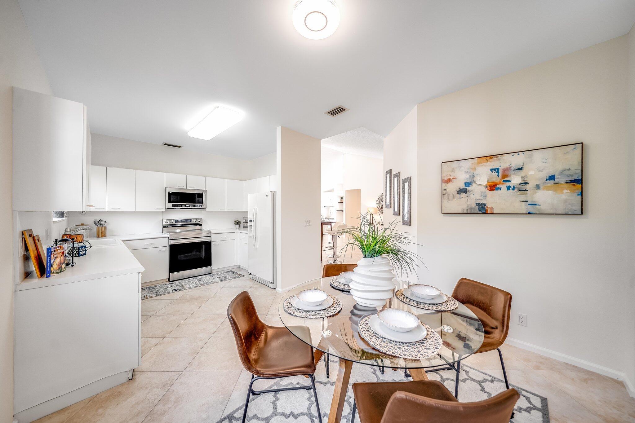 11714 Briarwood Circle 3
