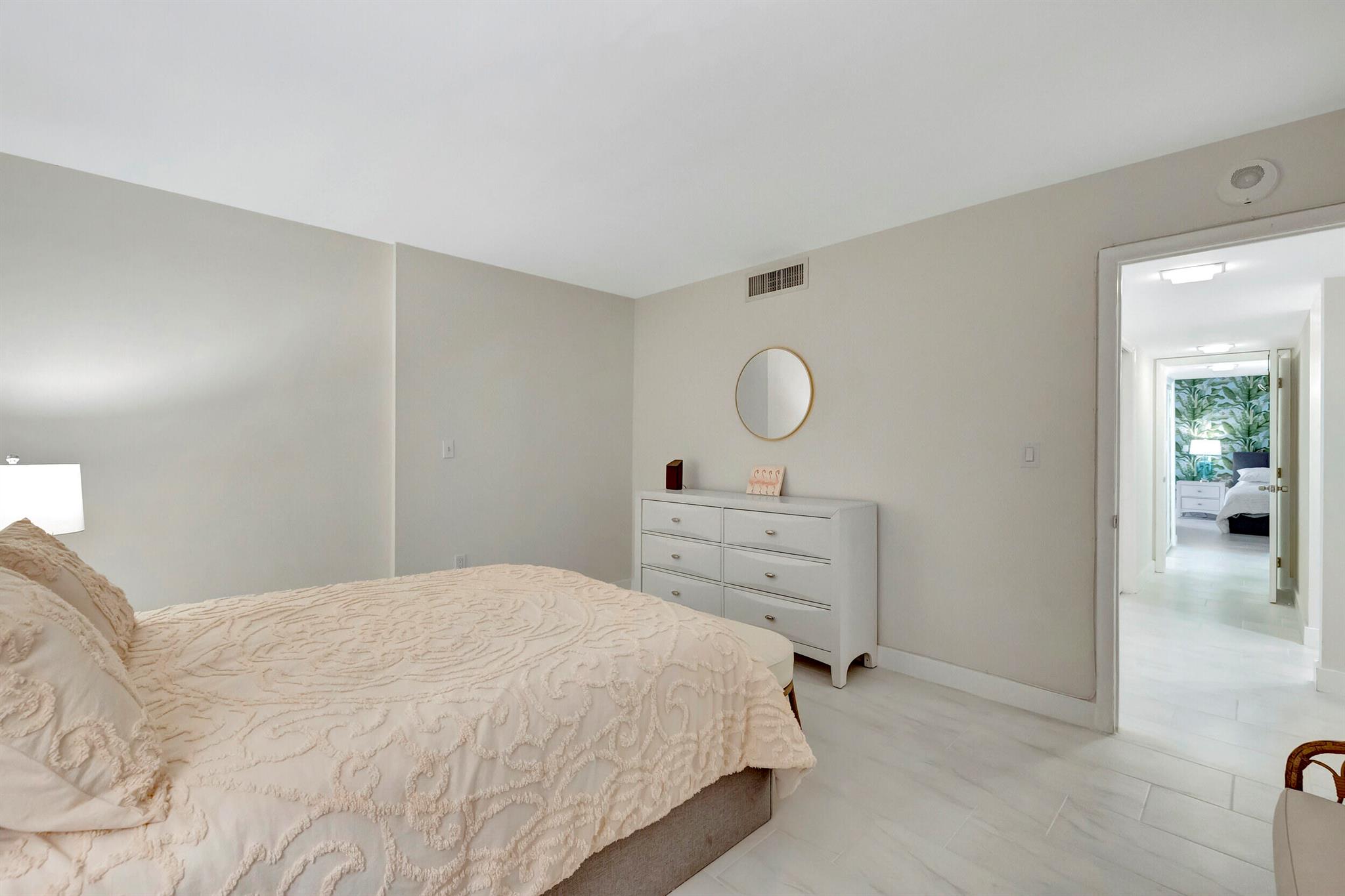 1401 S Ocean Boulevard 507