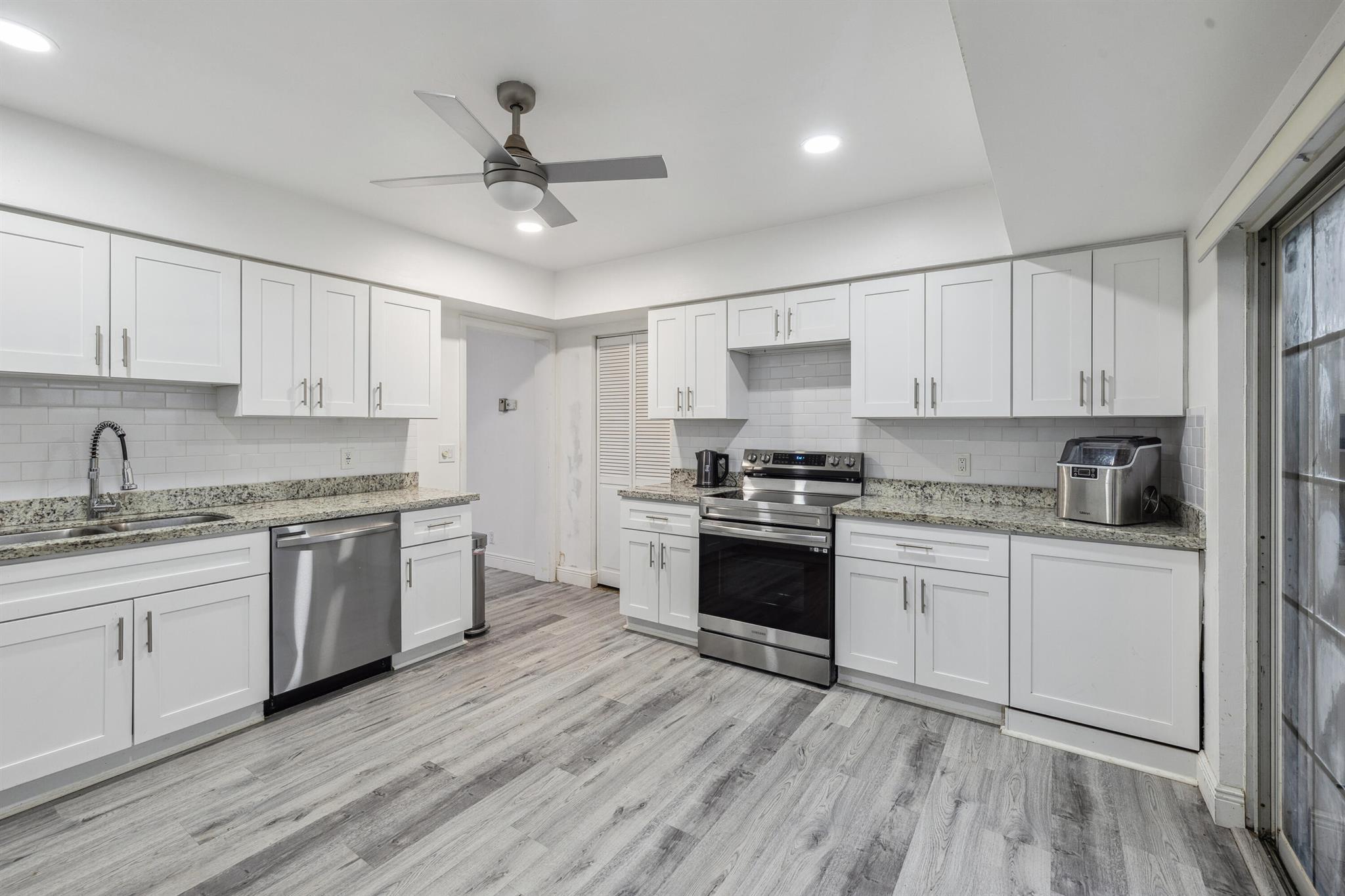 6165 Old Court Road 123