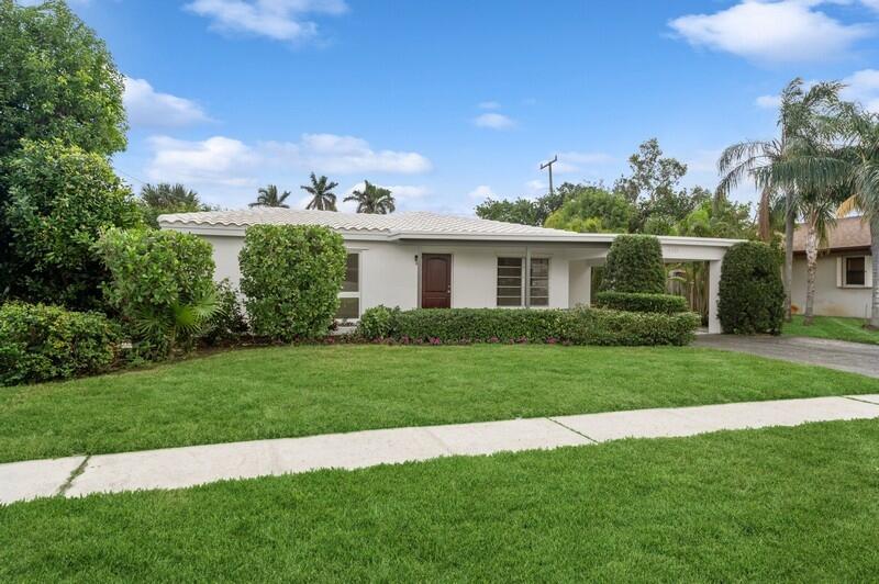 490 NE 5th Circle