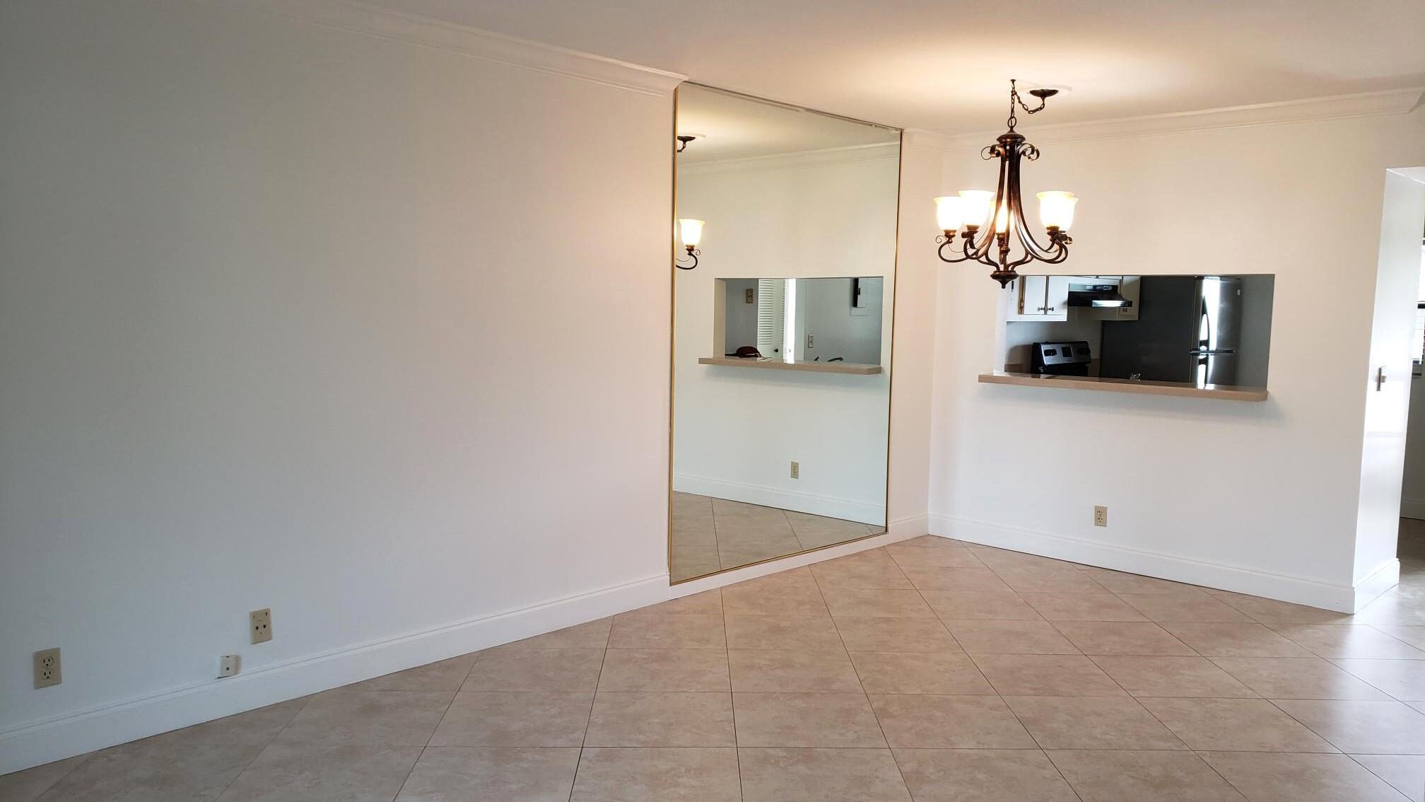 6748 Palmetto Circle S 105