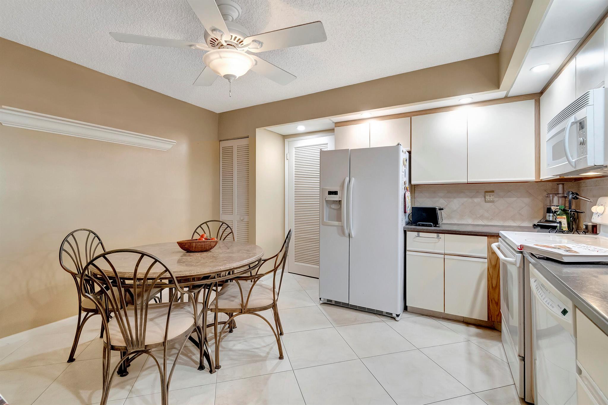3400 S Ocean Boulevard 14l