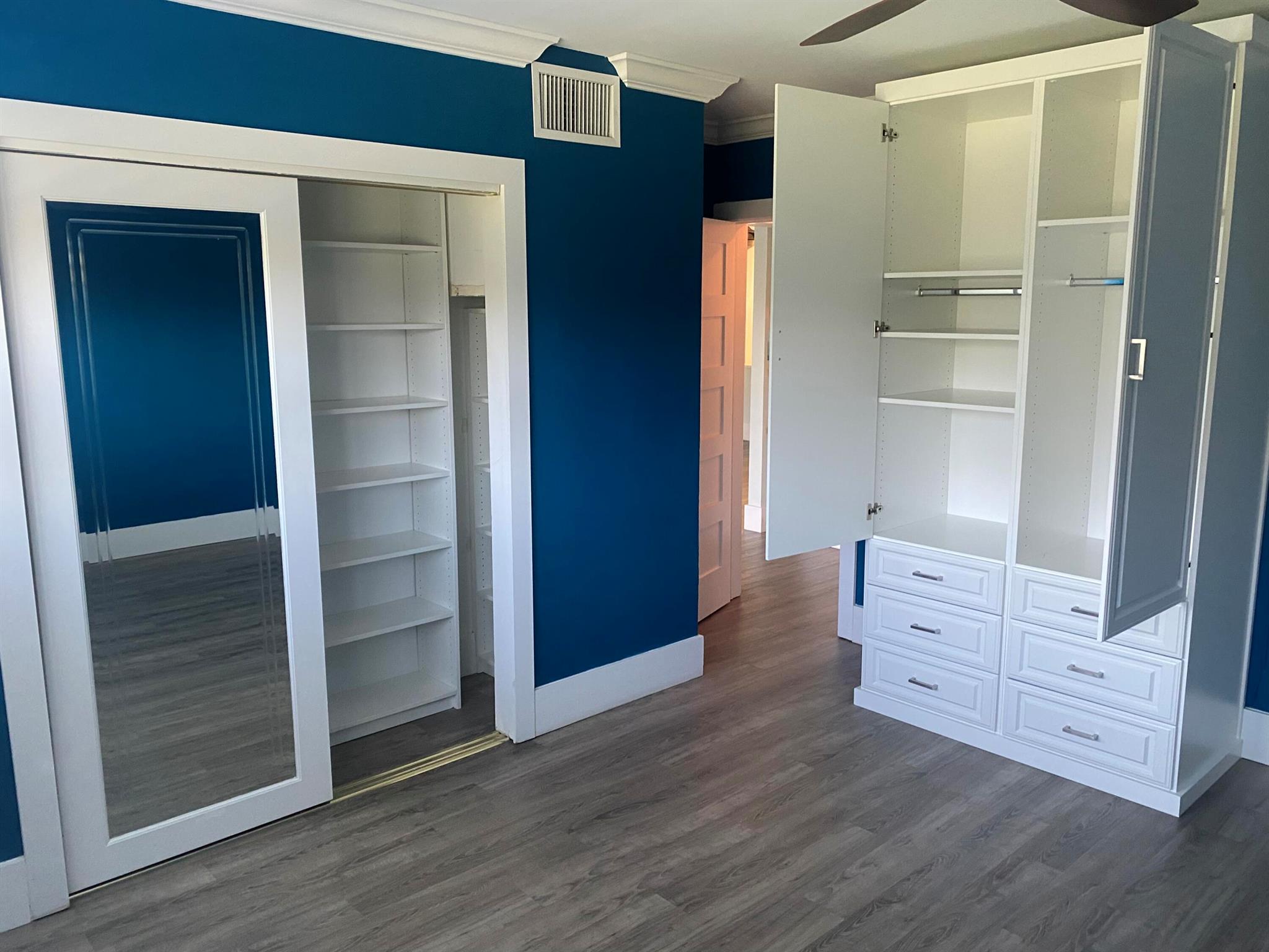 200 E Royal Palm Road 4080