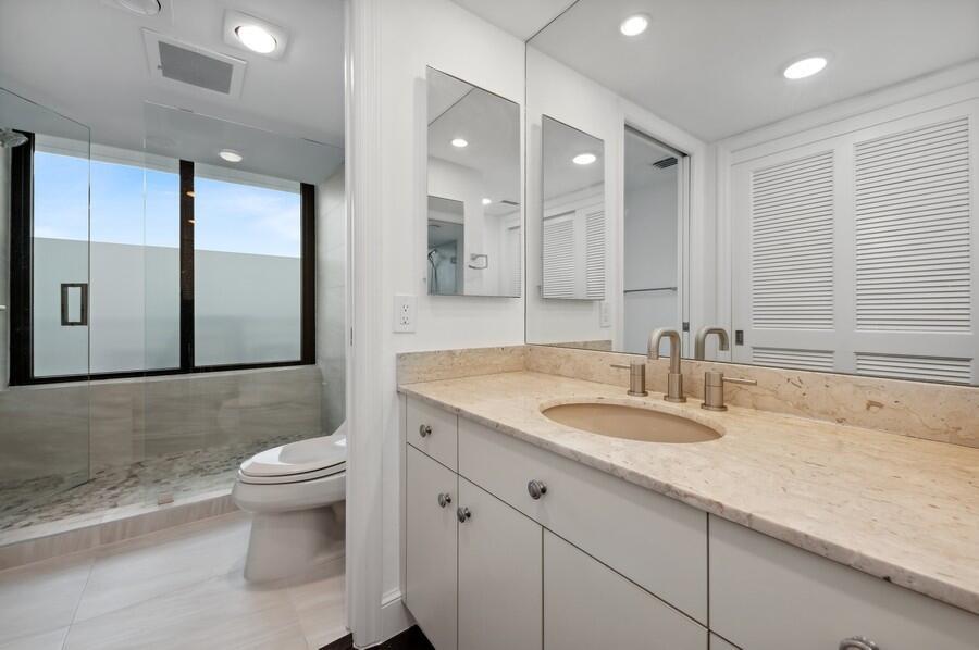 1500 S Ocean Boulevard 804