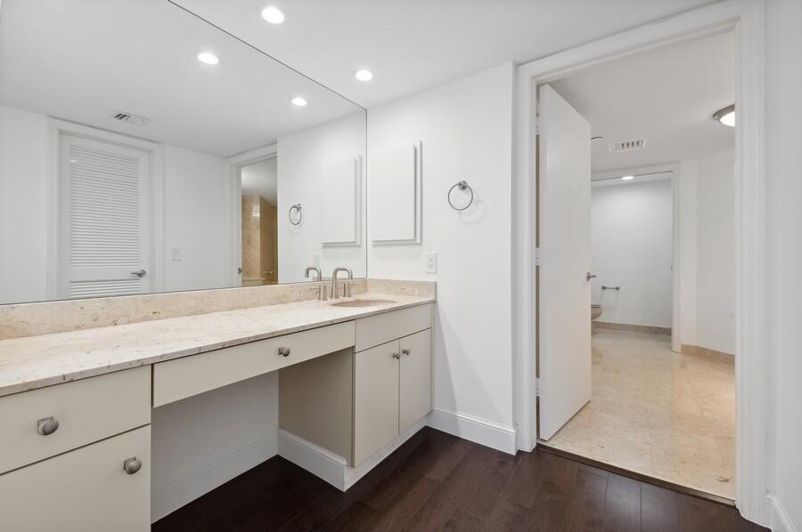 1500 S Ocean Boulevard 804