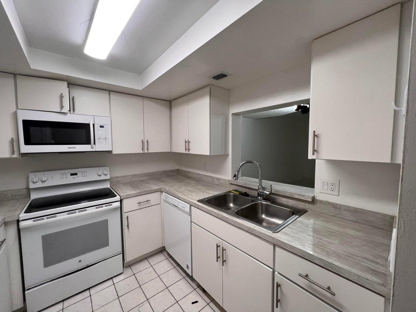 65 Deer Creek Road H-101