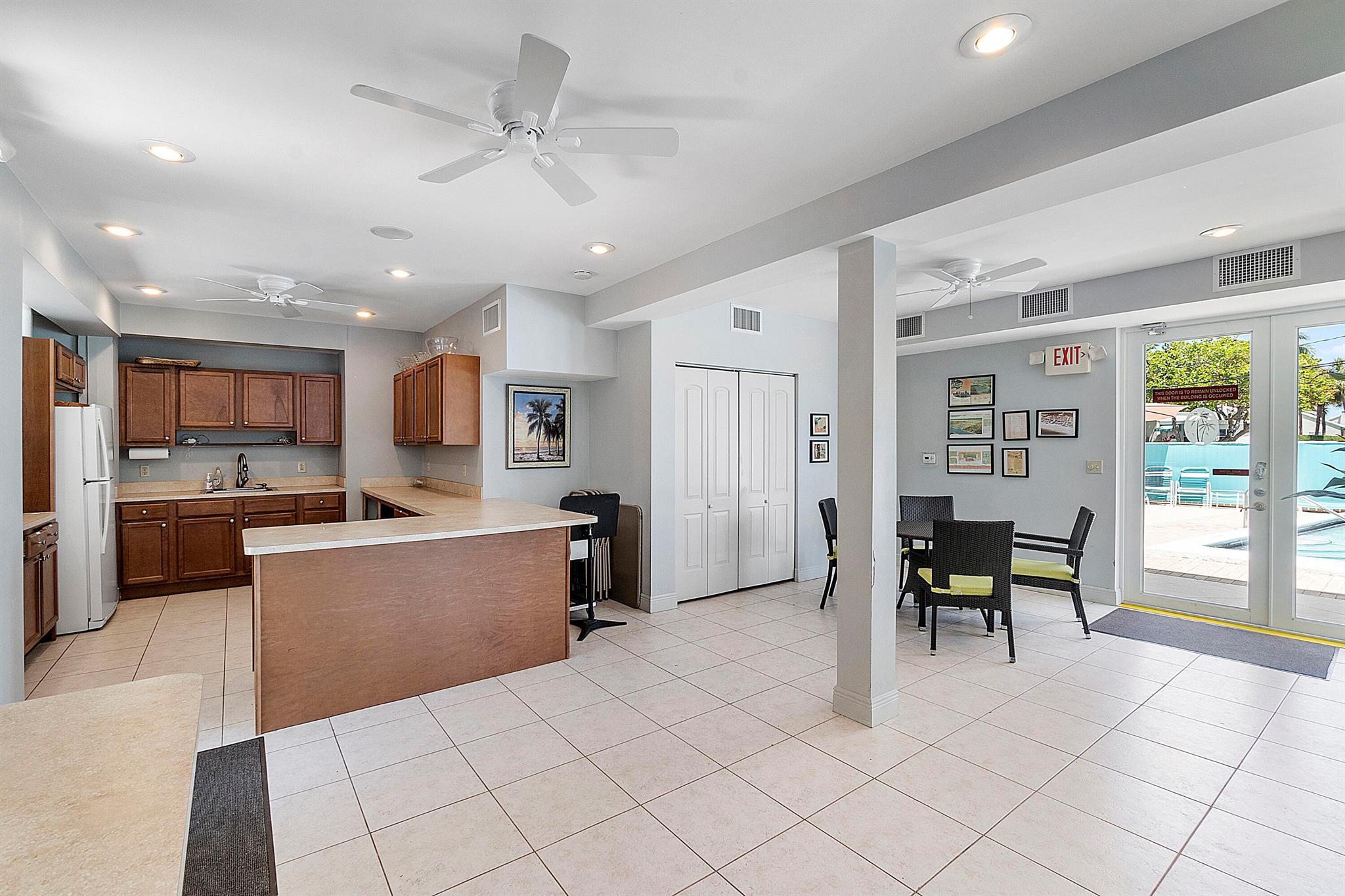 1221 Hillsboro Mile 28a