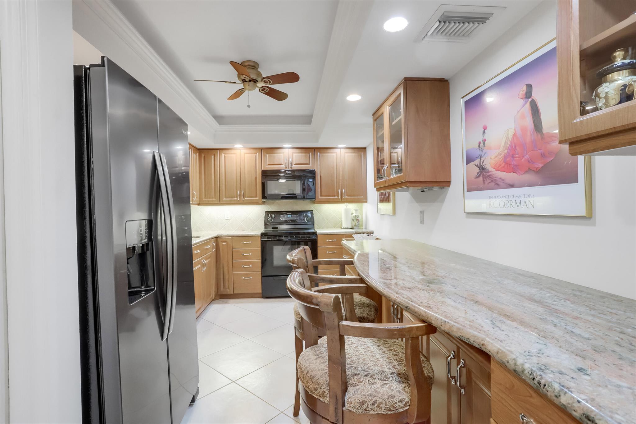 565 Oaks Lane 407
