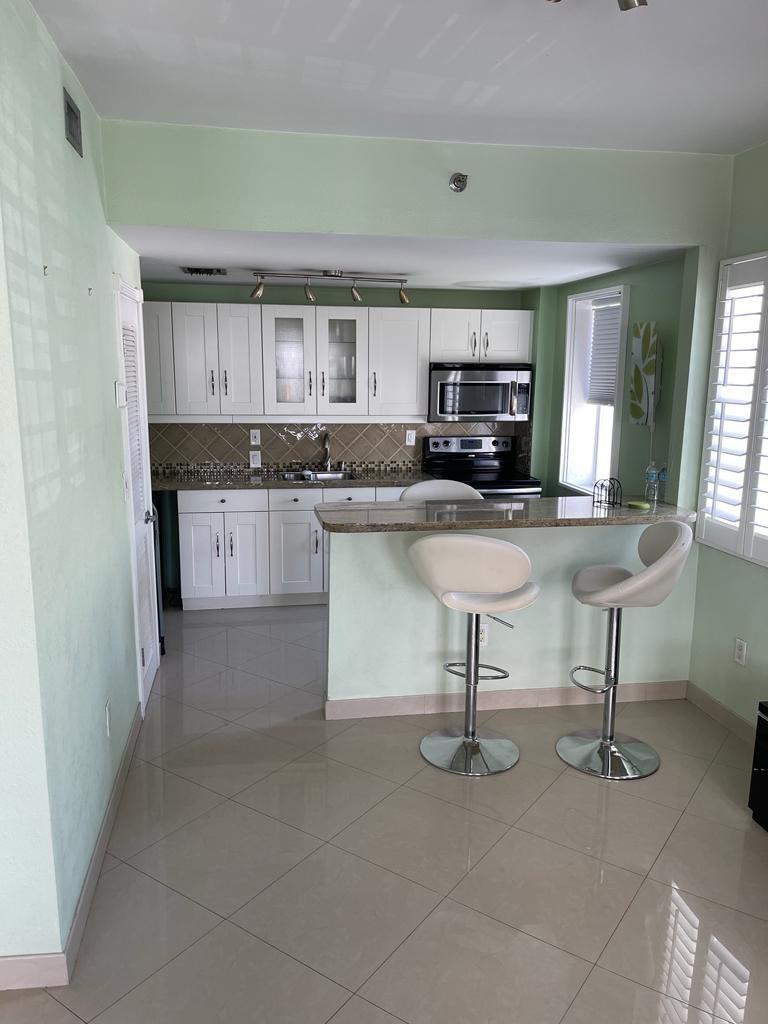802 Euclid Avenue 104