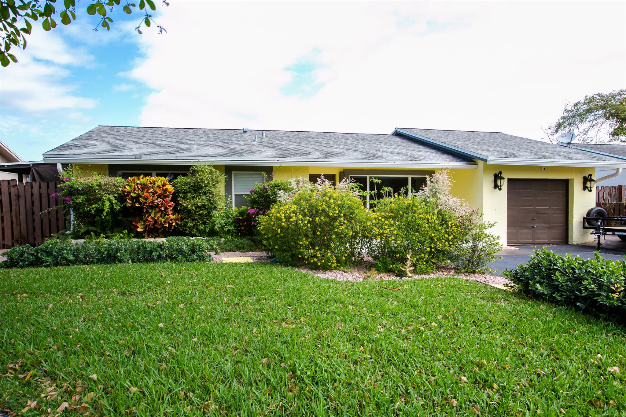 9585 Affirmed Lane