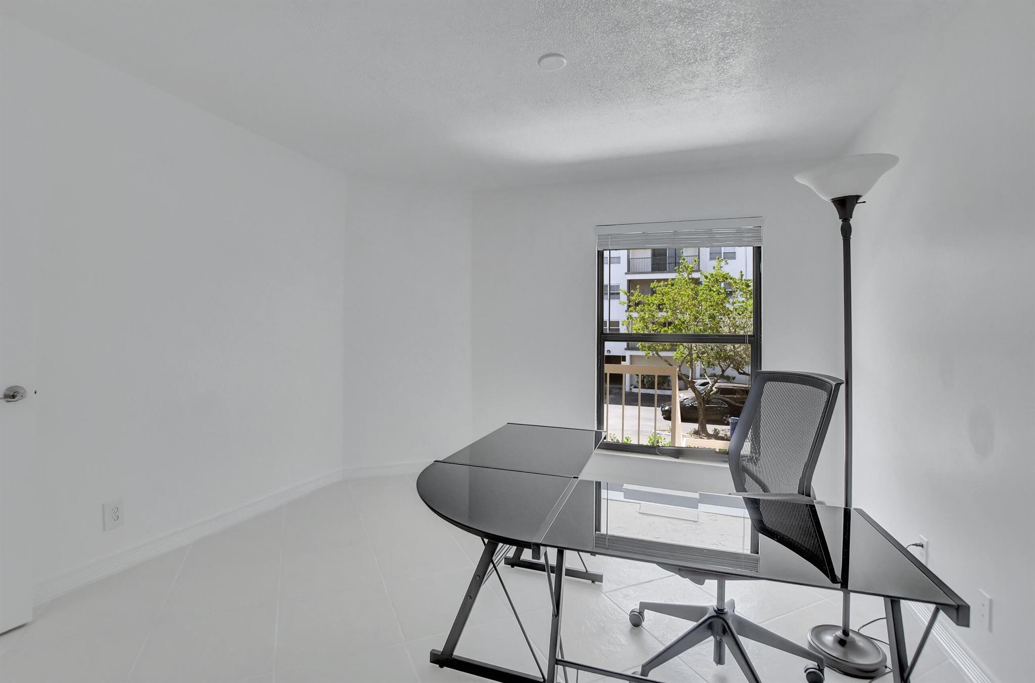 941 Sweetwater Lane 206