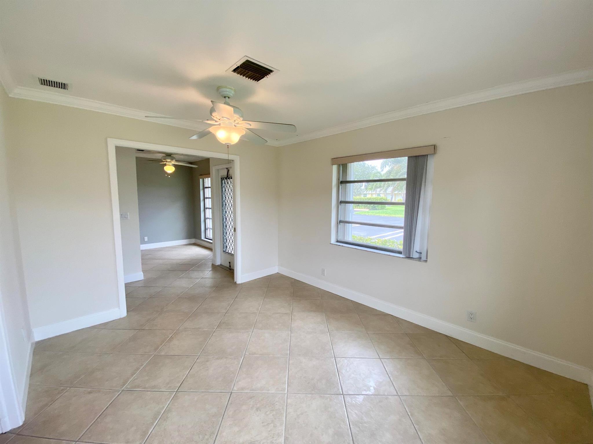 1041 Silk Oak Terrace A