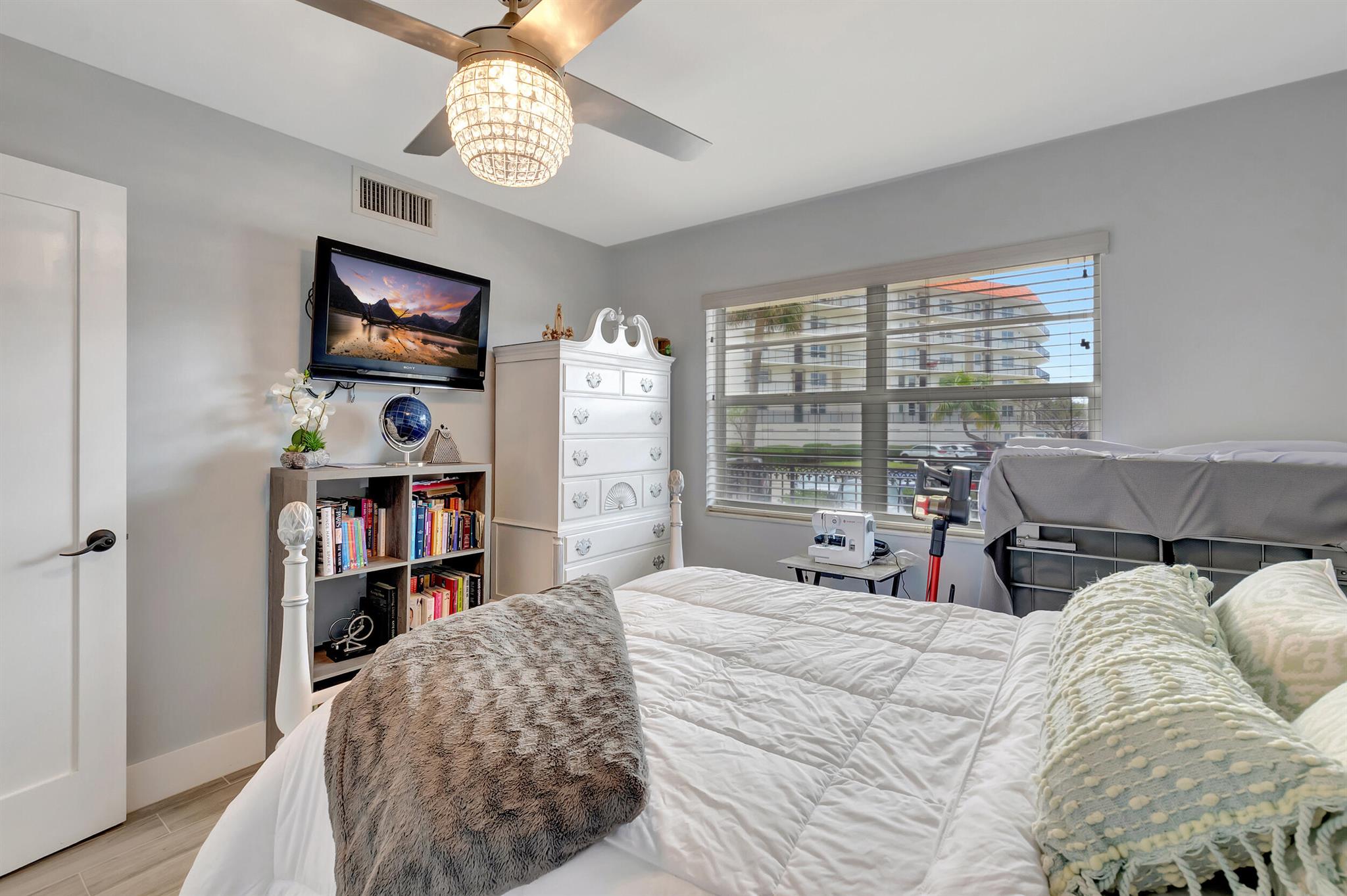 2871 N Ocean Boulevard M126
