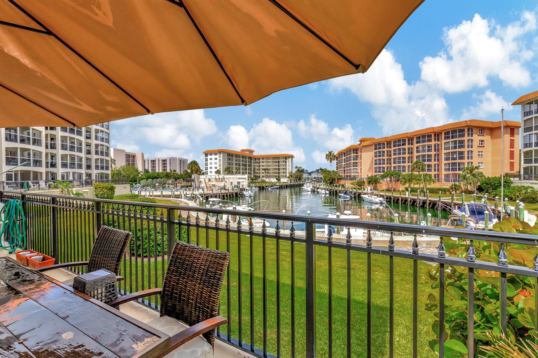 2871 N Ocean Boulevard M126