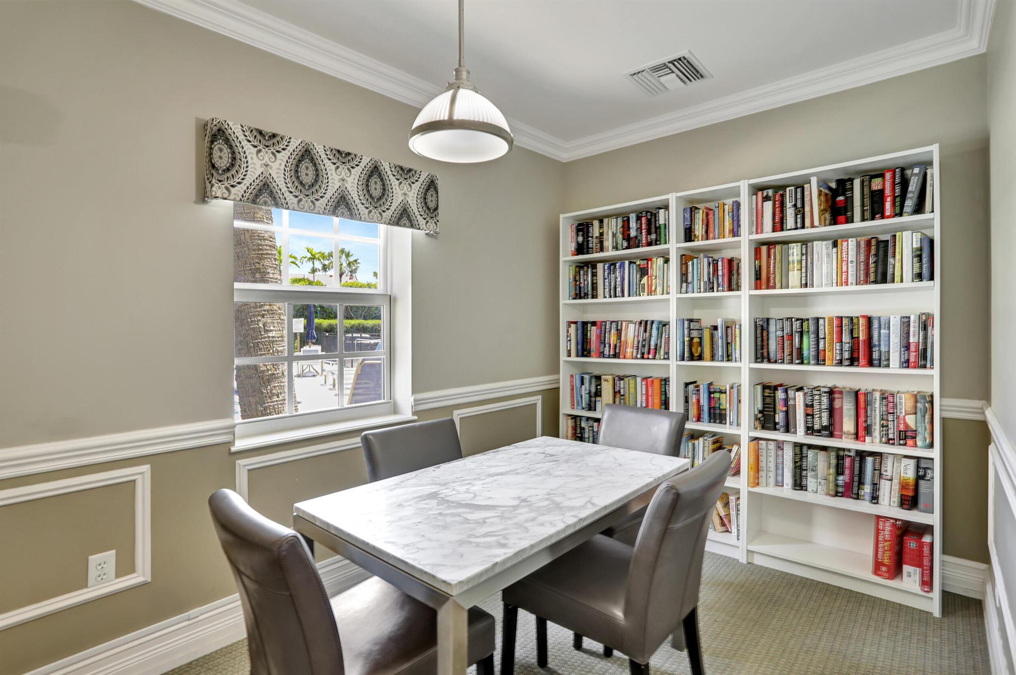 2871 N Ocean Boulevard M126