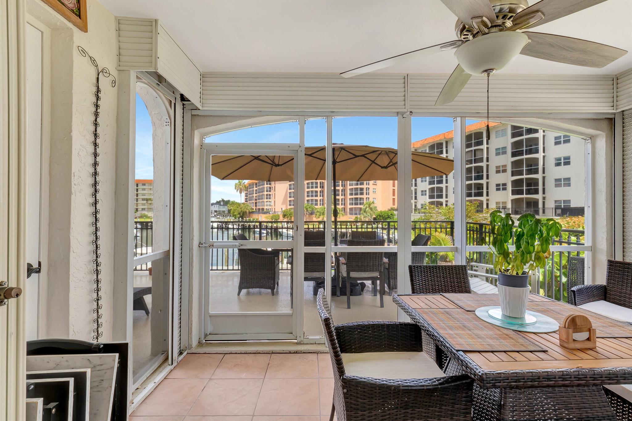2871 N Ocean Boulevard M126