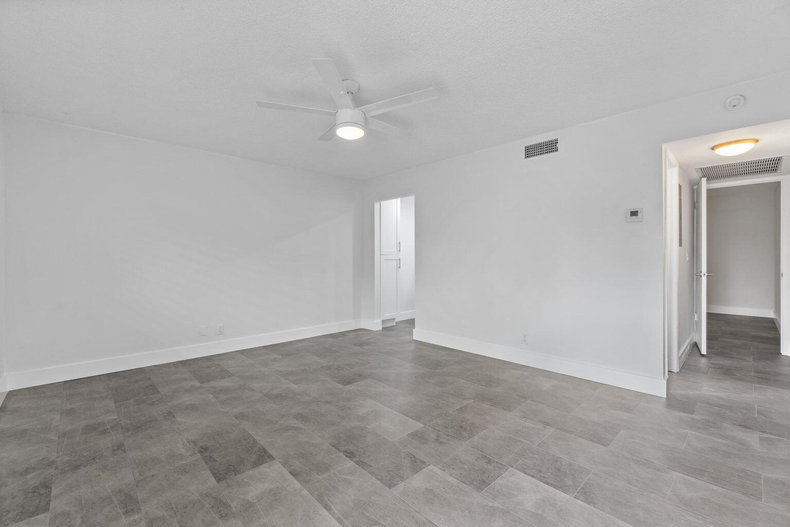 1850 Palm Trail 102