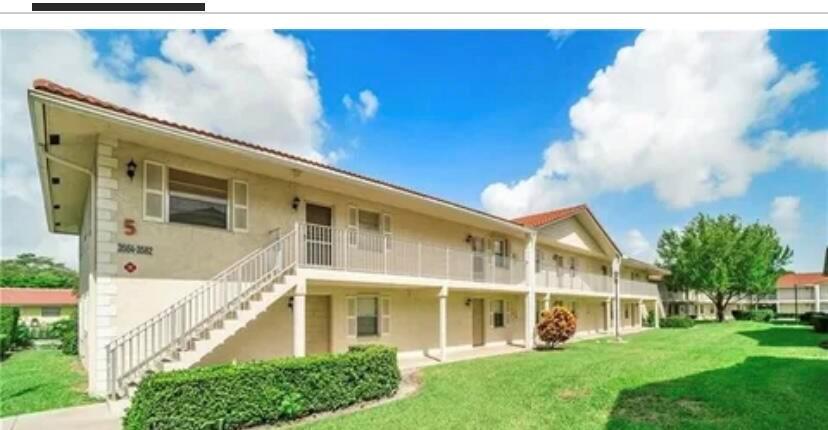 3576 N University Drive D-5