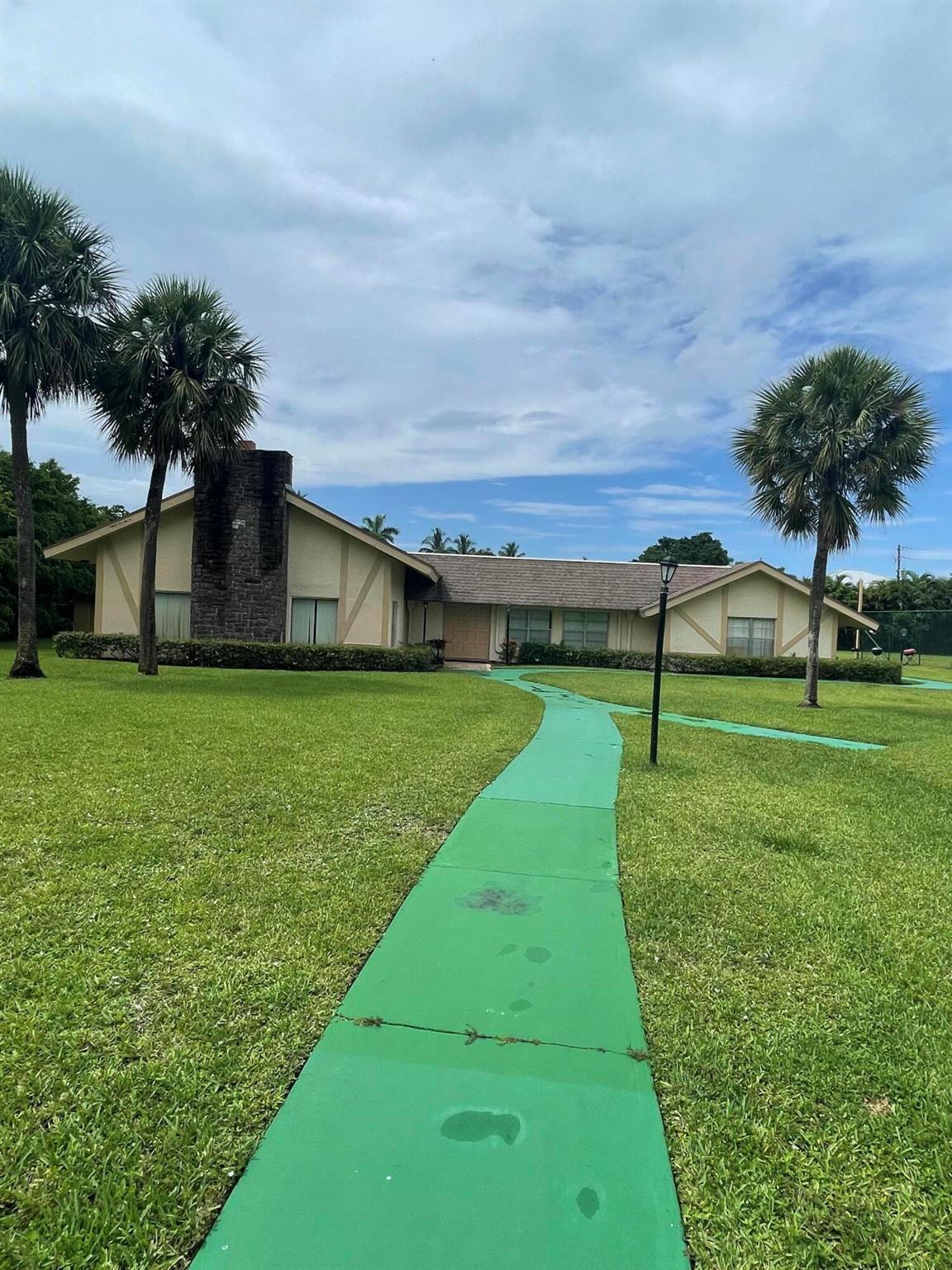 1600 Dover Road 203b