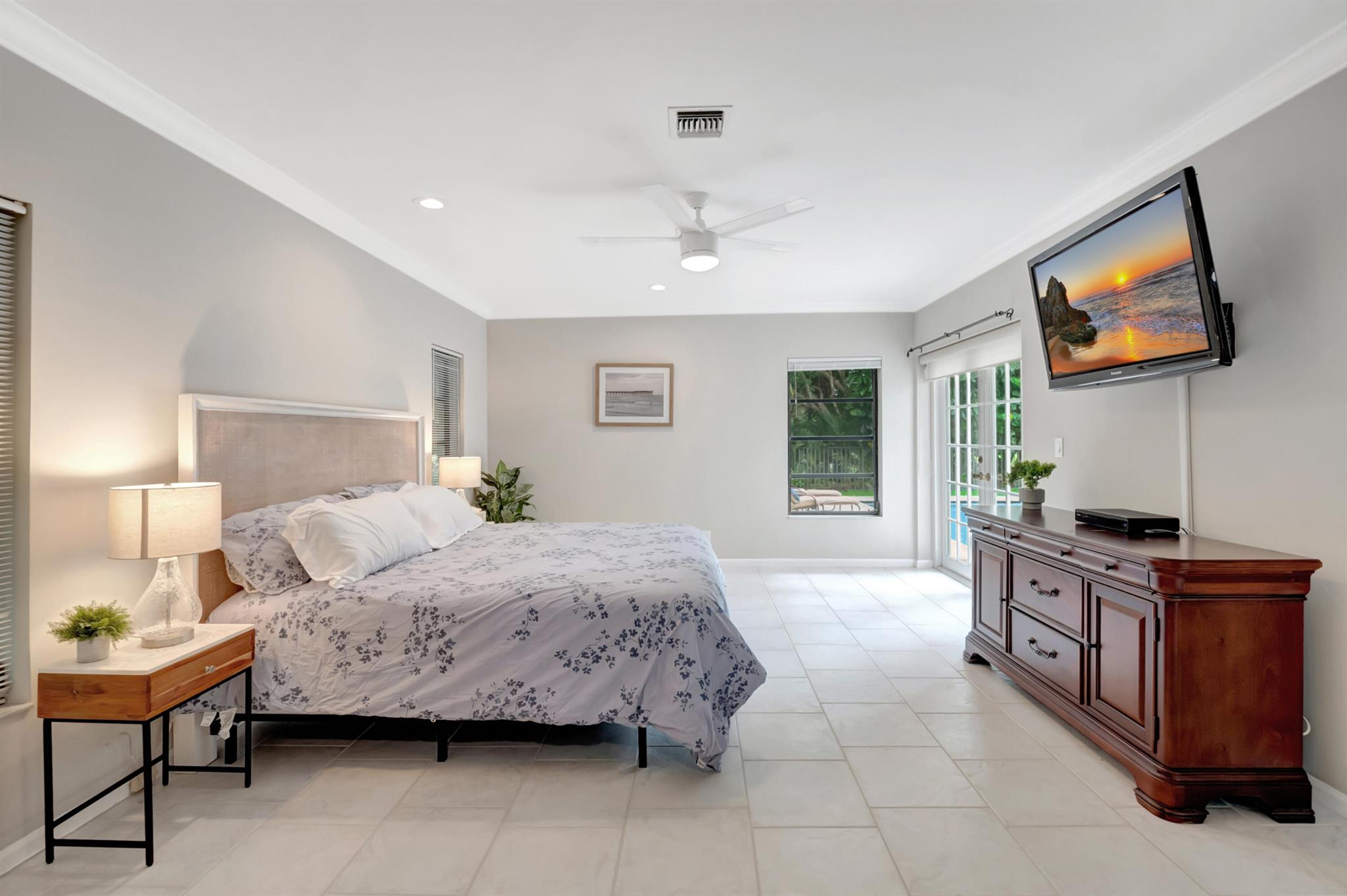2244 NW 39th Drive