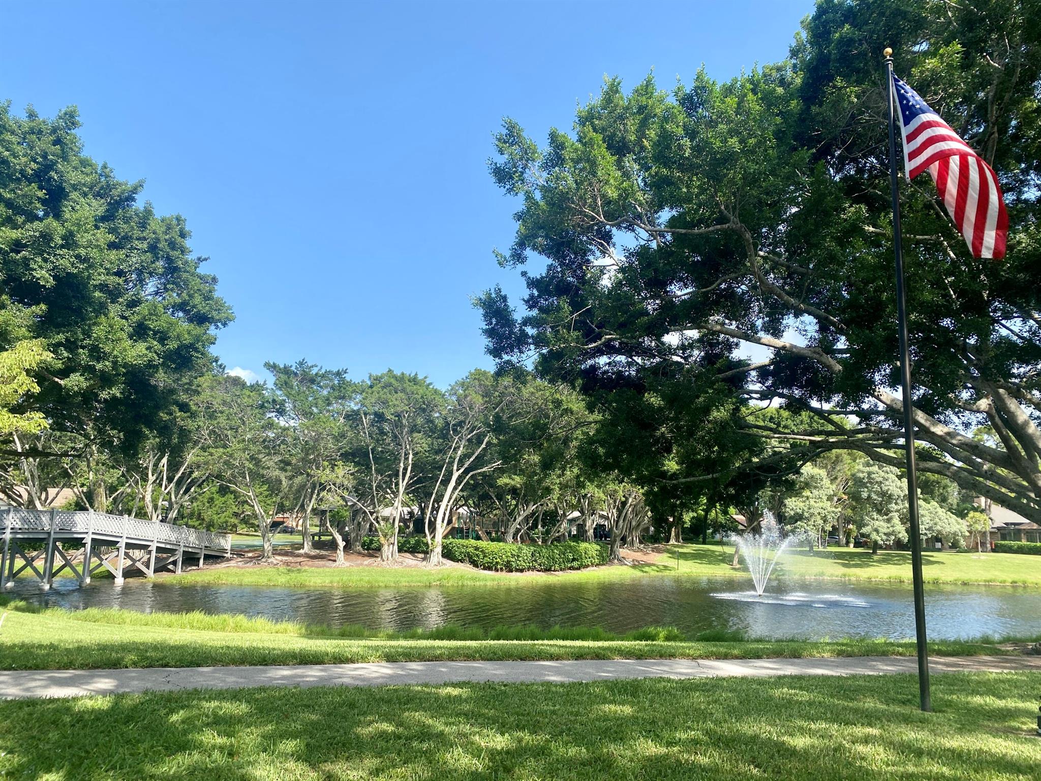2244 NW 39th Drive