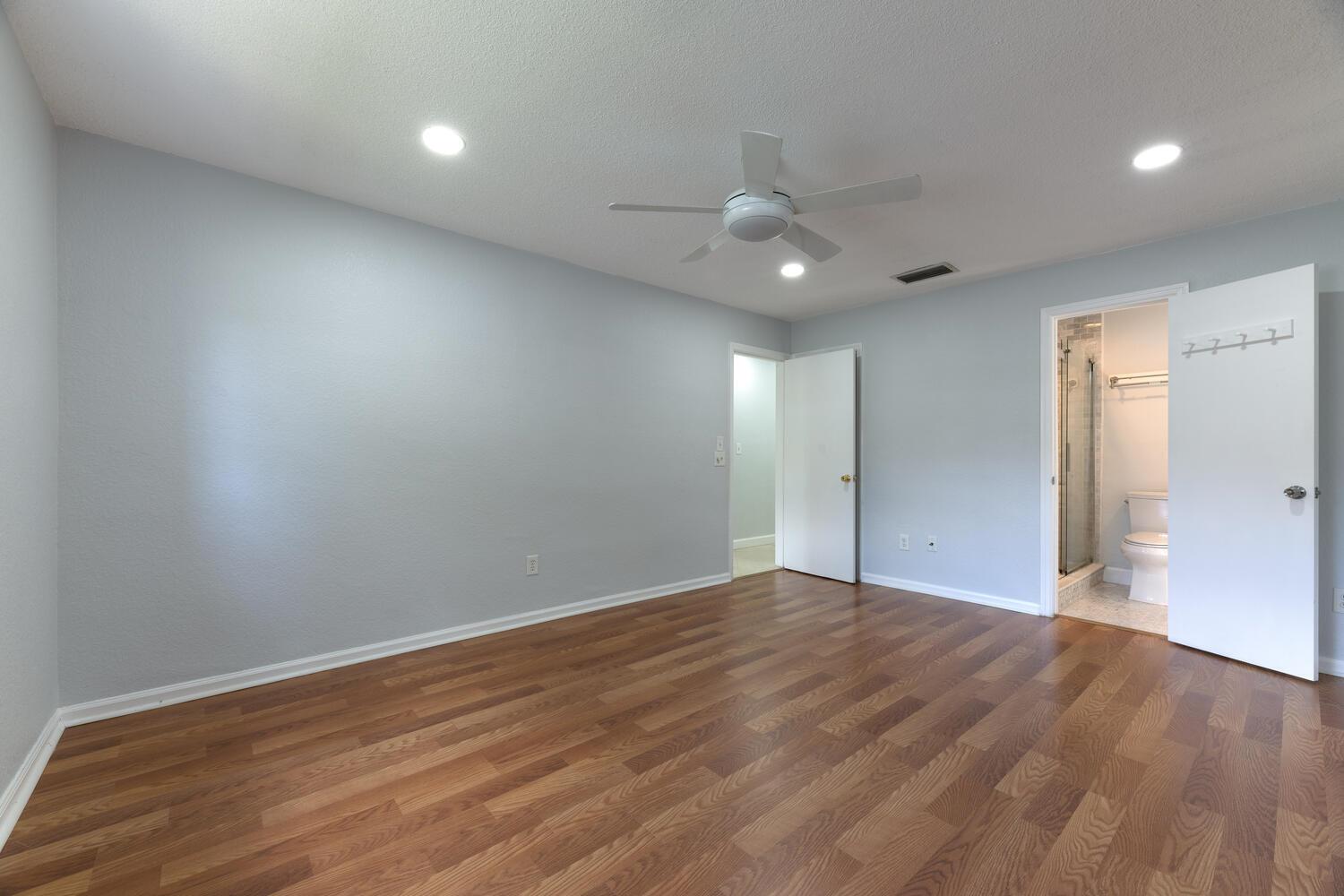 3554 NW 25th Terrace