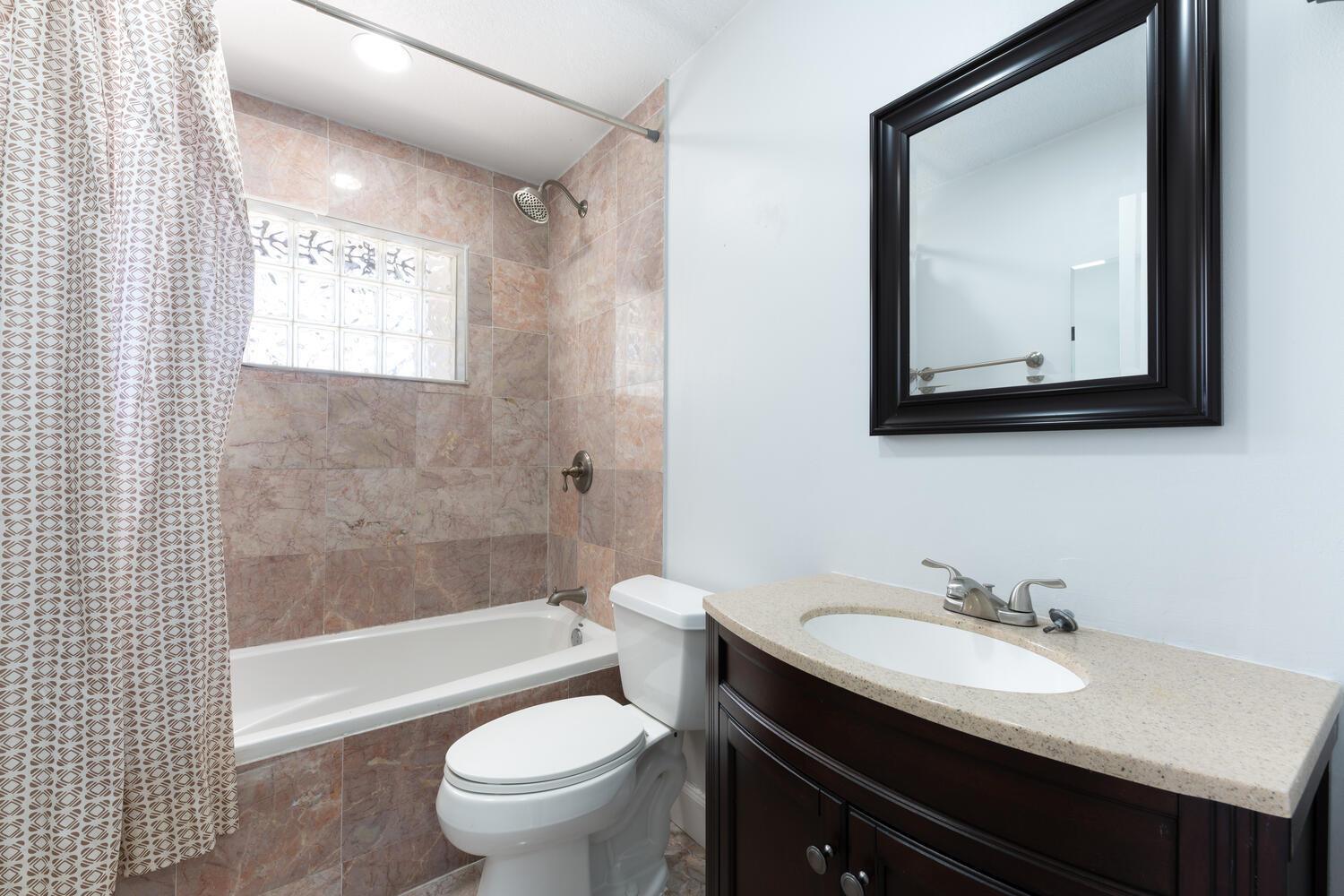 3554 NW 25th Terrace
