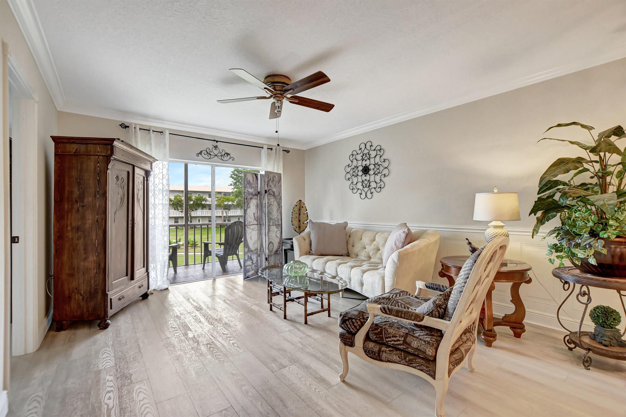 9810 Marina Boulevard 1120