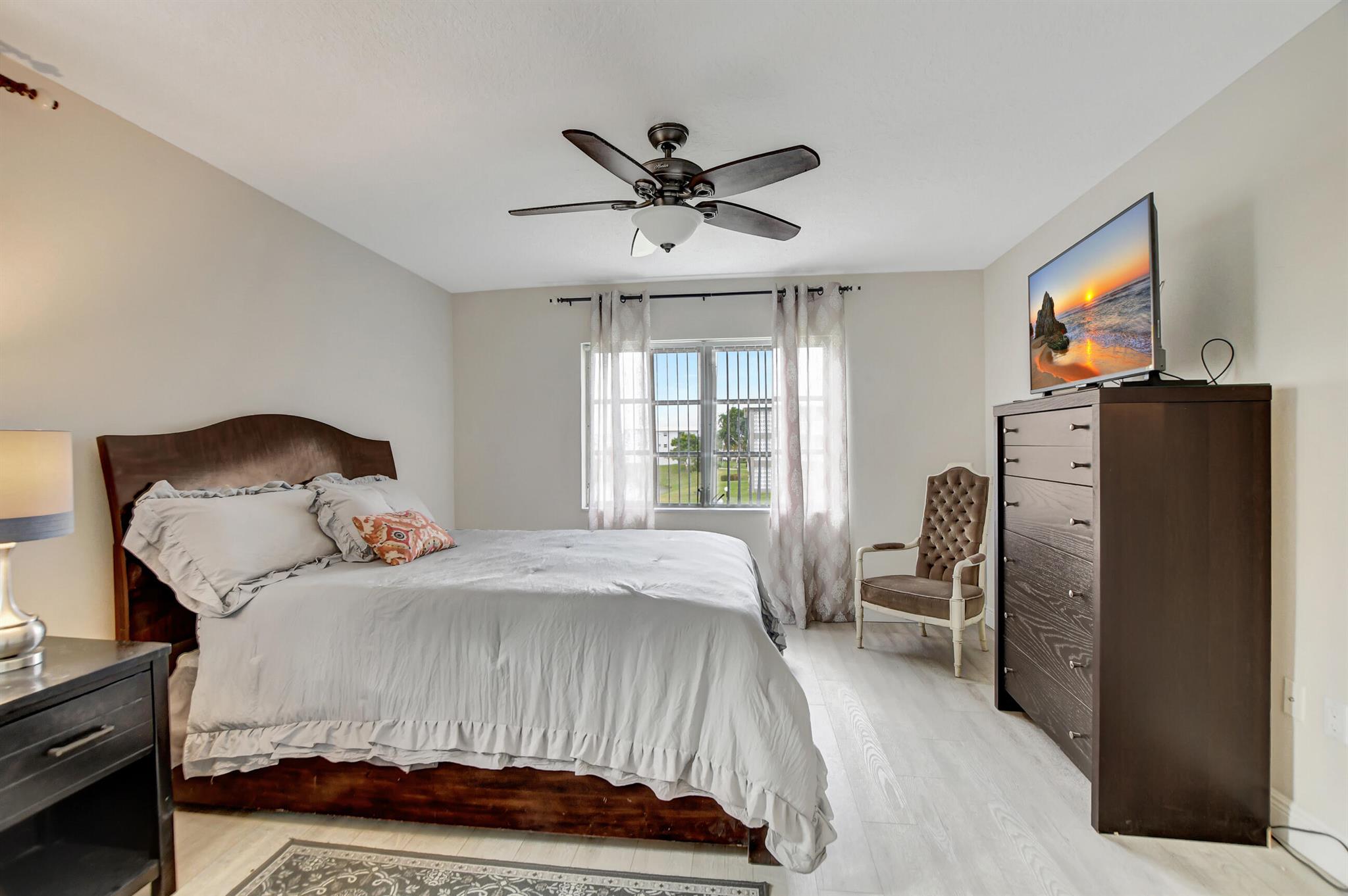 9810 Marina Boulevard 1120