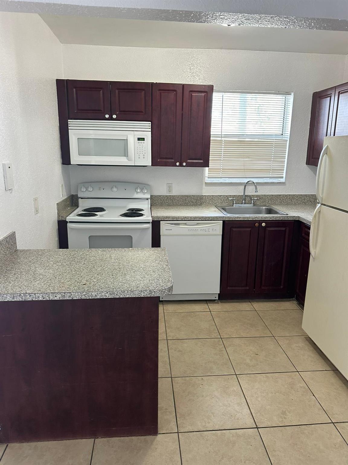 400 NW 65 Avenue 134