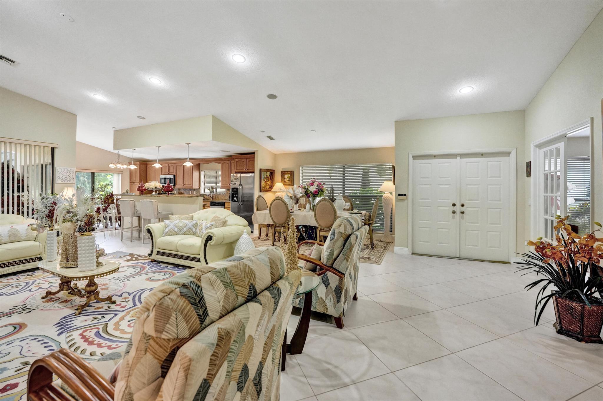 11111 Highland Circle