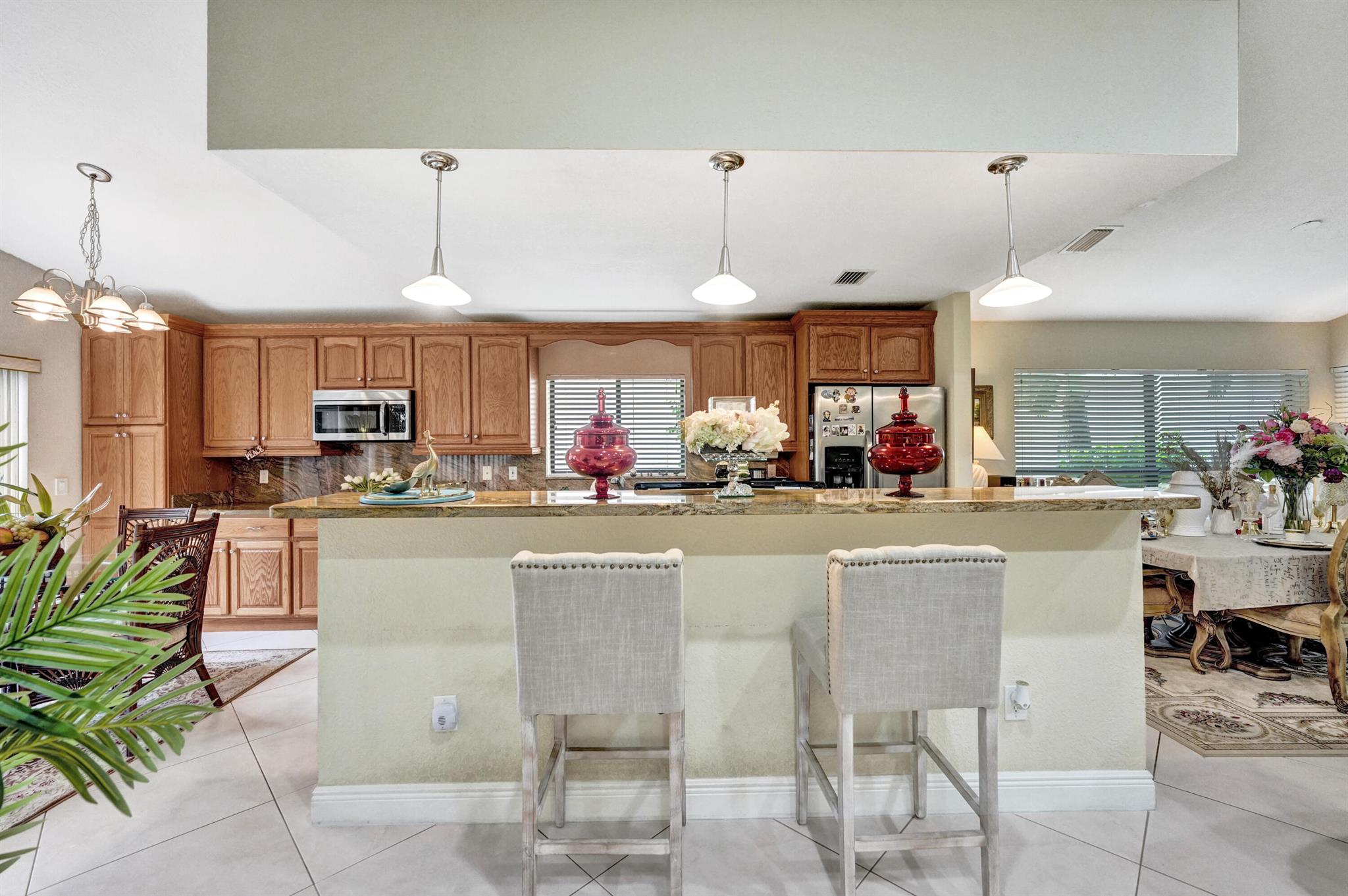 11111 Highland Circle