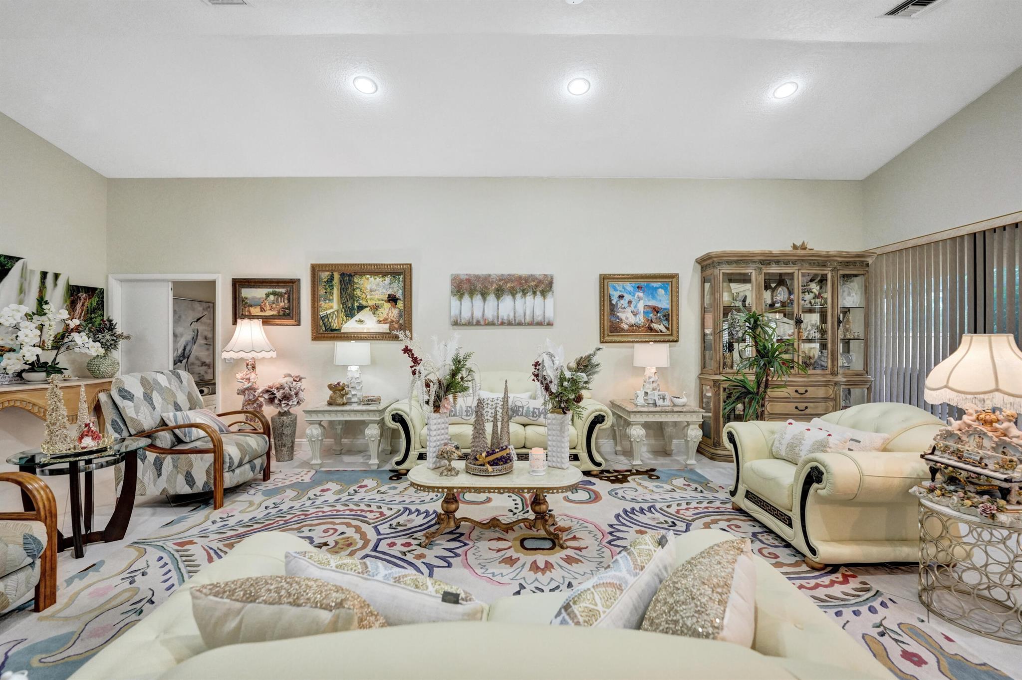 11111 Highland Circle