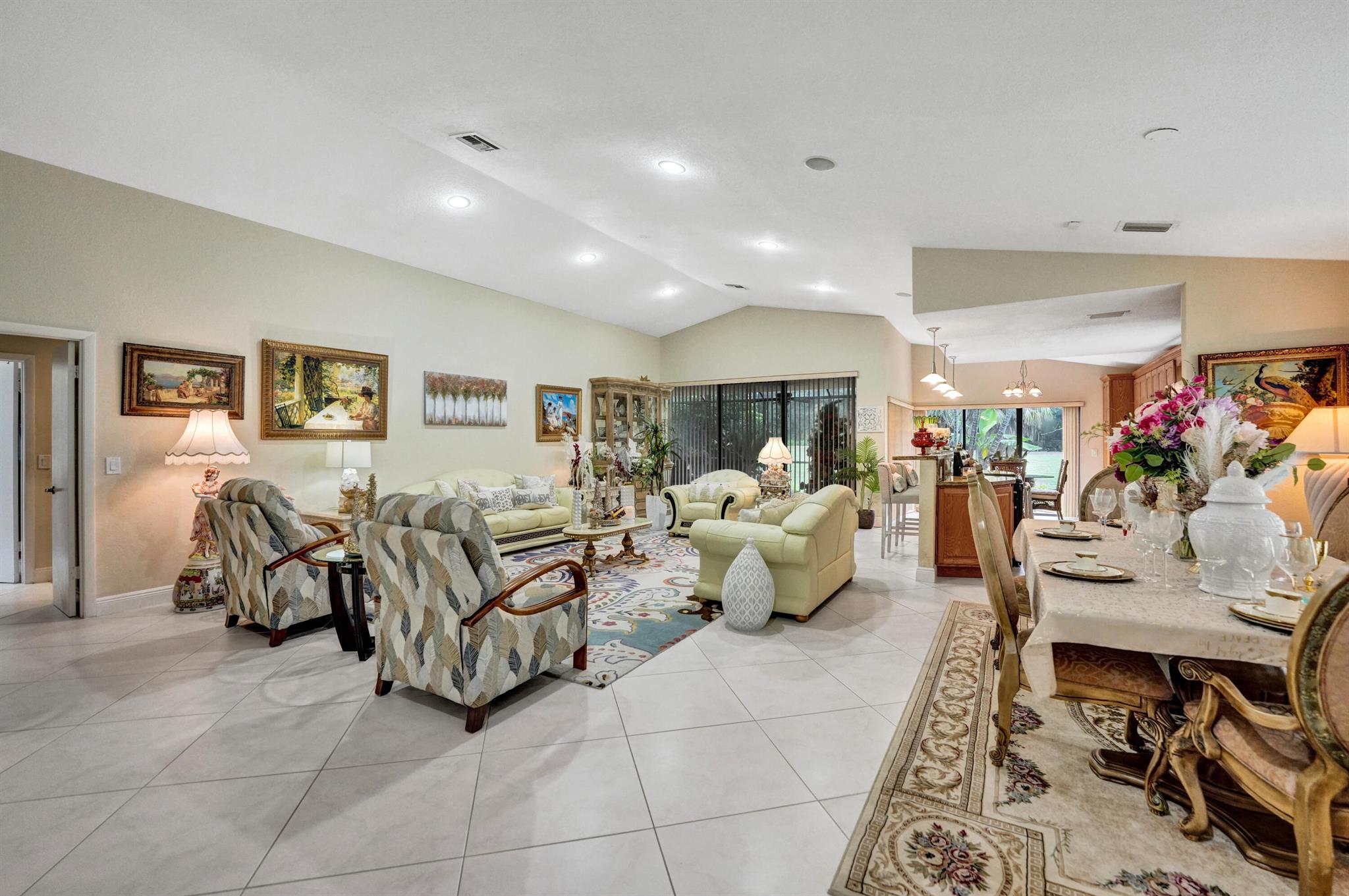 11111 Highland Circle