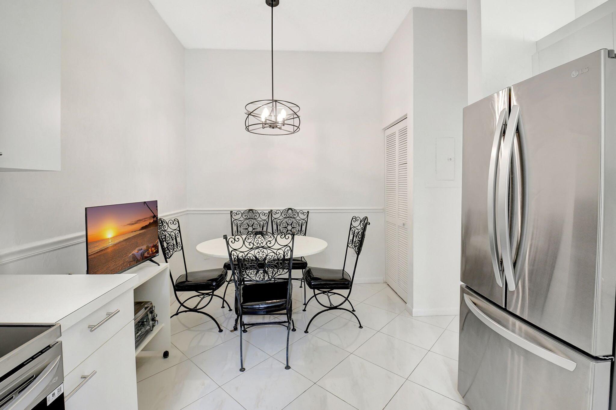 5171 Europa Drive G
