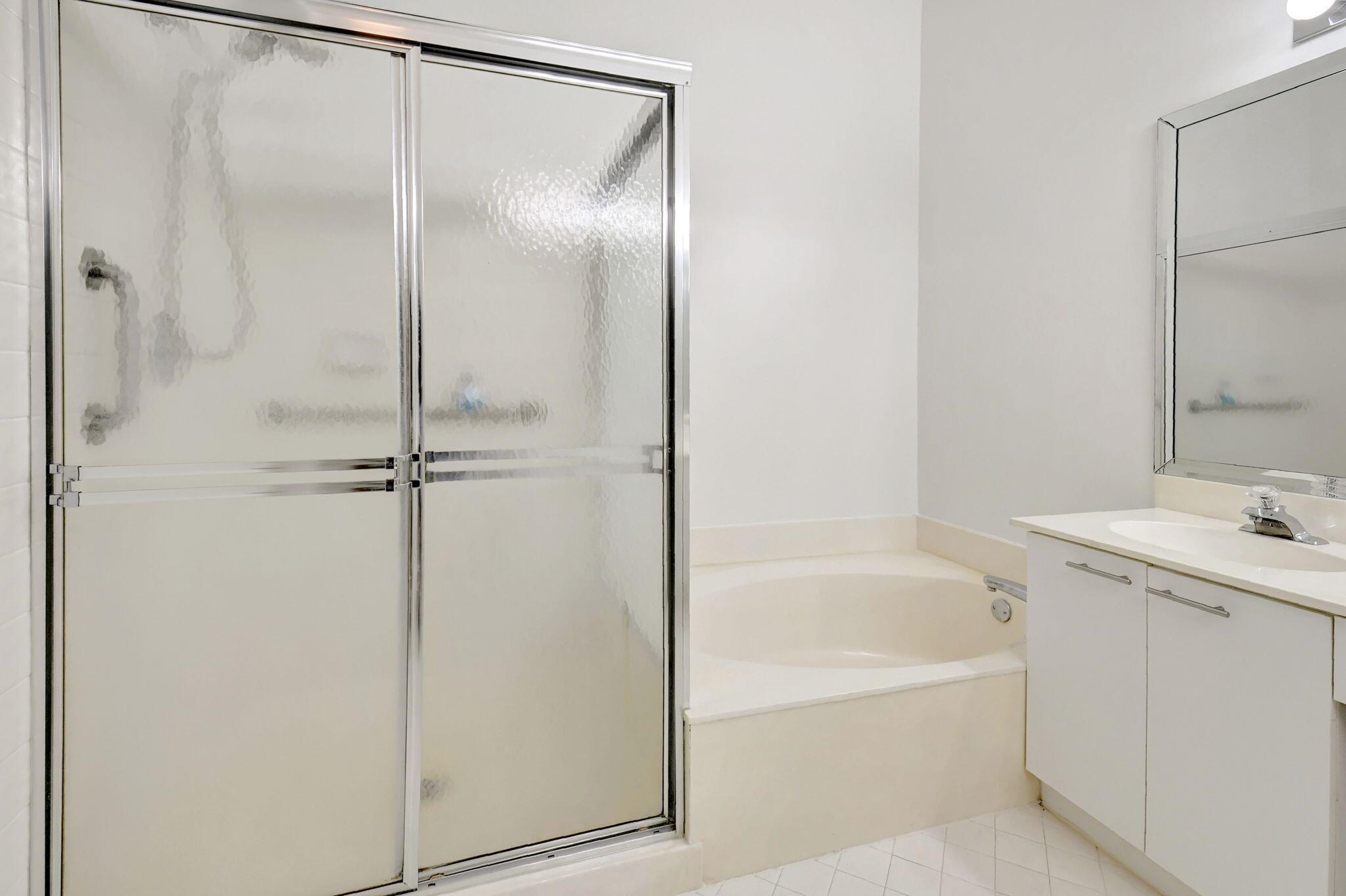 5171 Europa Drive G