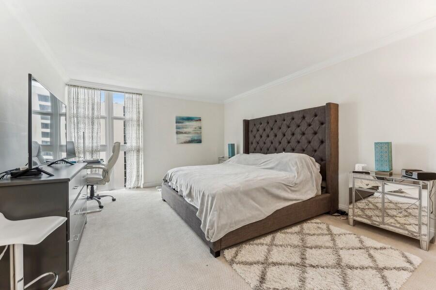 2200 S Ocean Boulevard 707