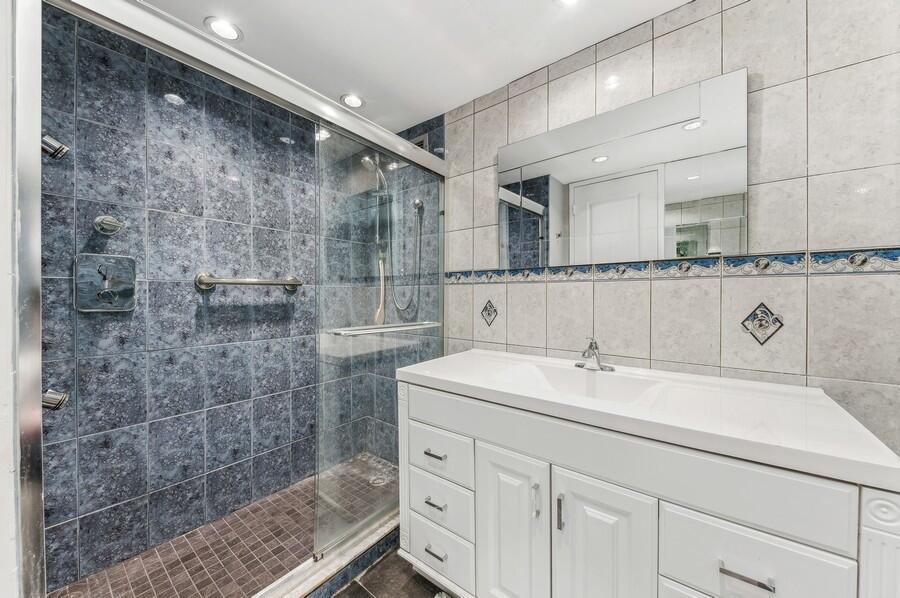2200 S Ocean Boulevard 707