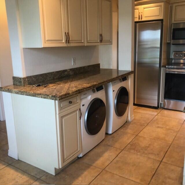 1020 Citrus Way 101