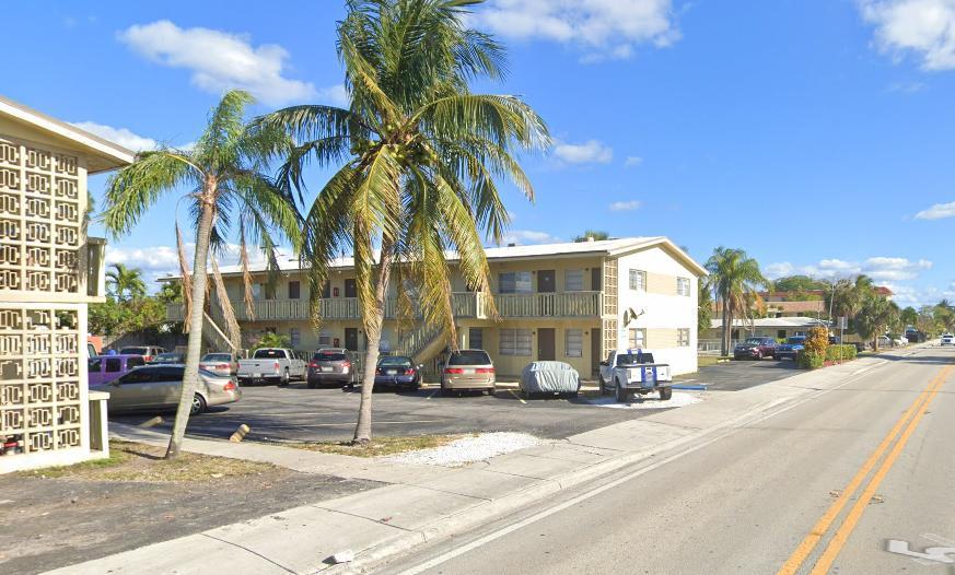 1318 S Federal Highway 29