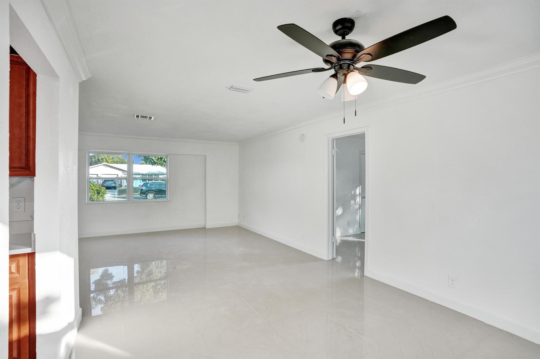 4009 Waverly Drive