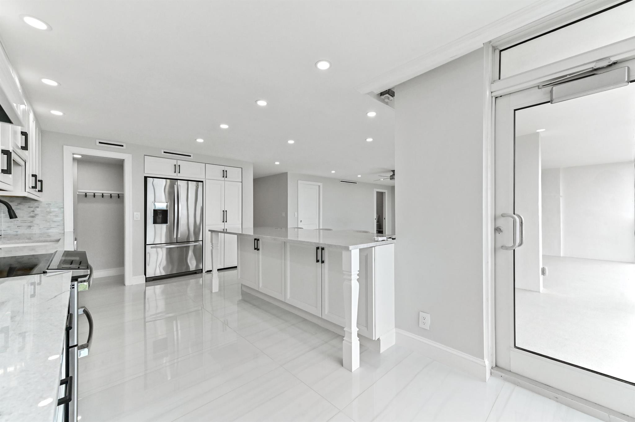 2800 S Ocean Boulevard 4-E