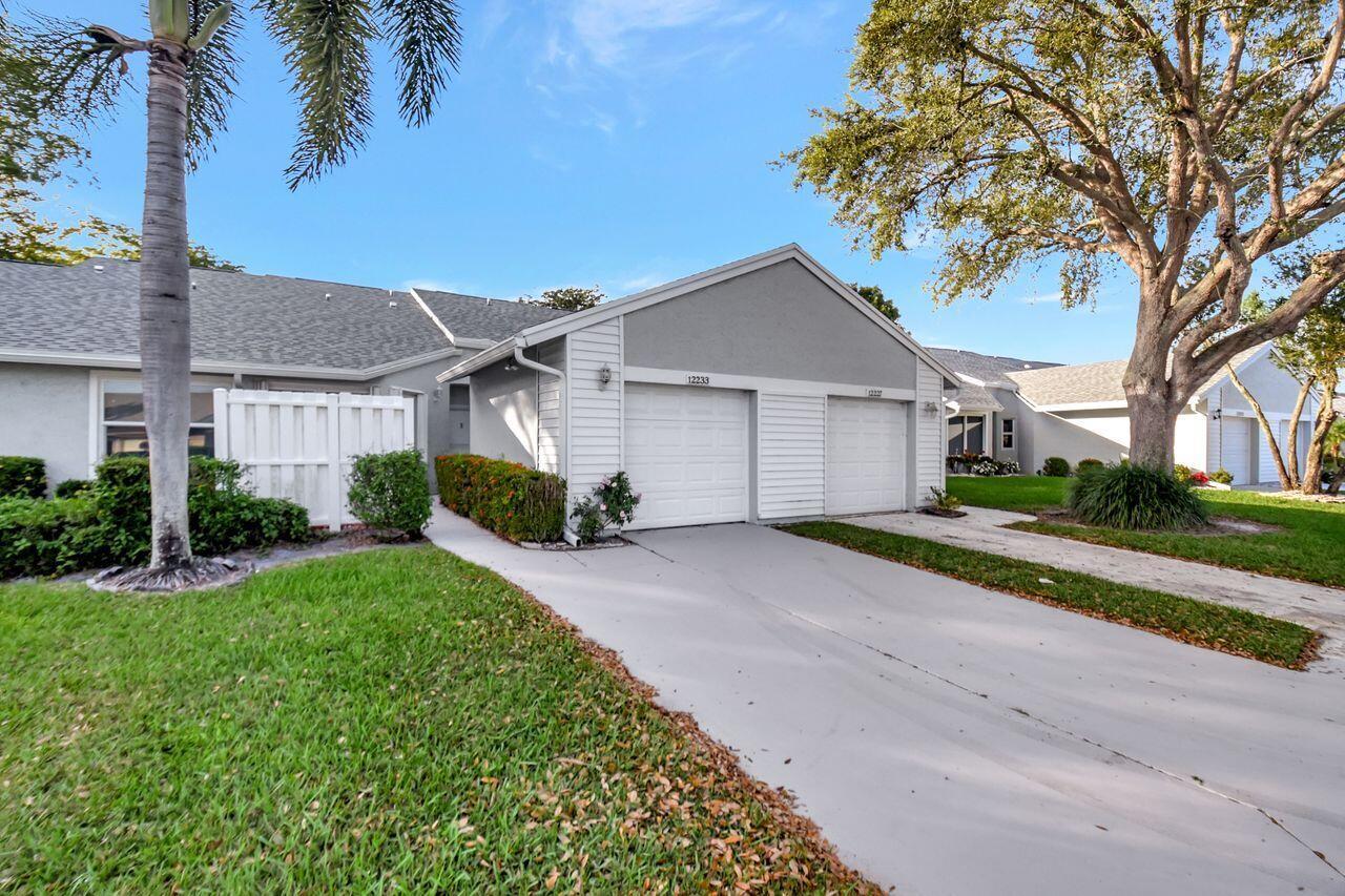 12233 Country Greens Boulevard