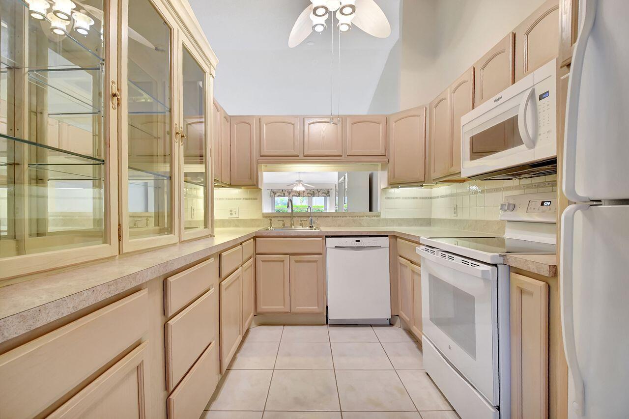 12233 Country Greens Boulevard