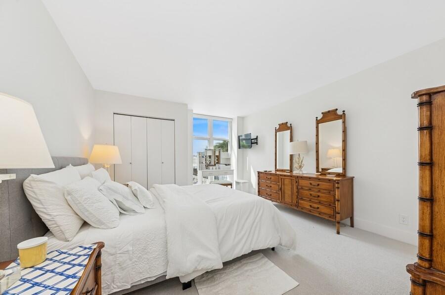 2200 S Ocean Boulevard 203