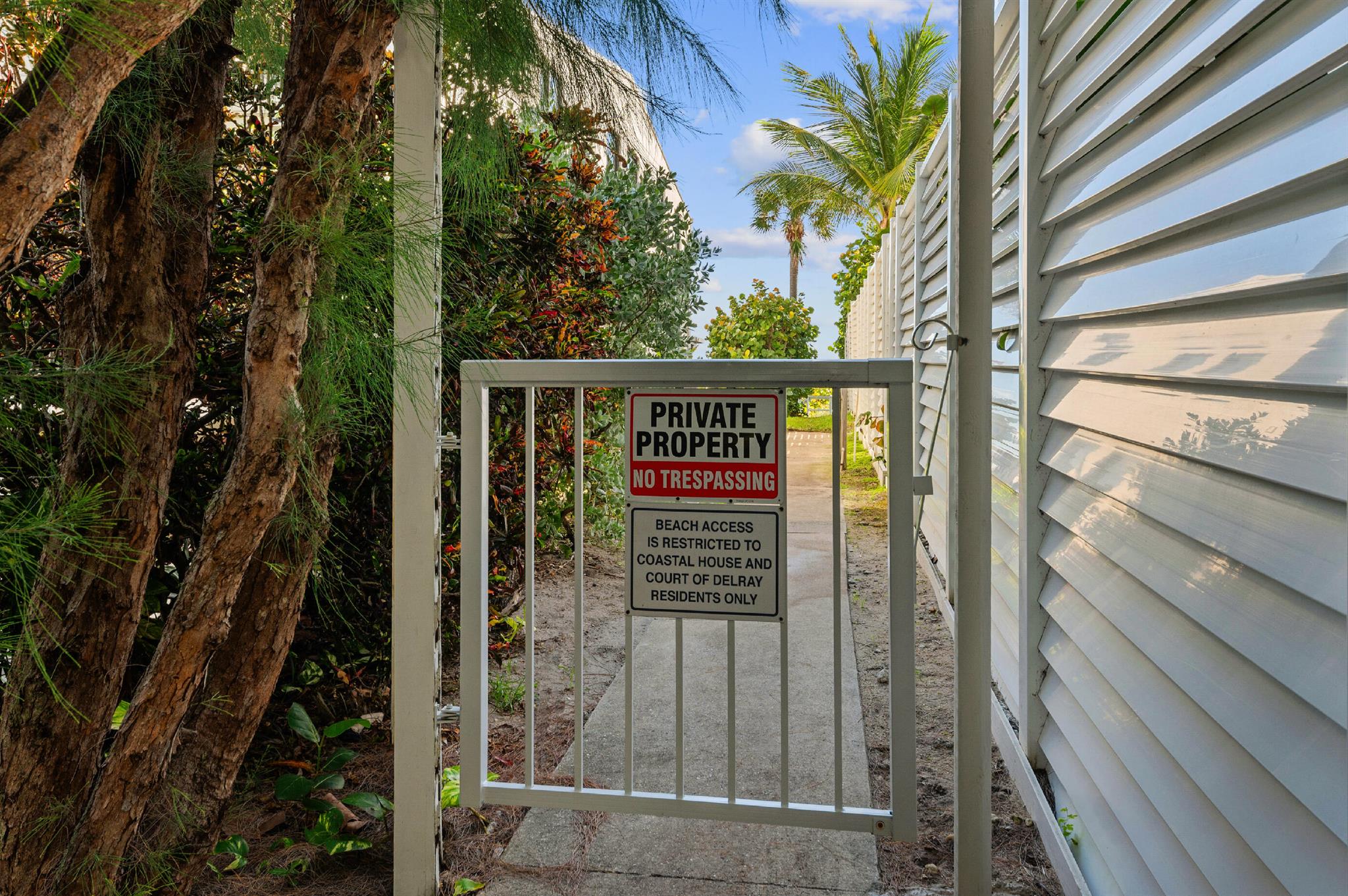 2200 S Ocean Boulevard 203